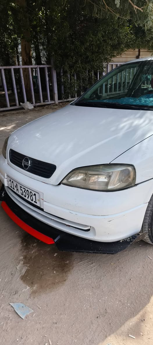 استرا صدامي موديل 2002  رقم بغداد محرك 1600 كير عادي سيارة بلاديه  مكان السيارة بابل  بدون صبغ  فقط خشم الجاملق شبر صبغ  موضح ب الصوره للبيع او مراوس حسب القناعه 
سعرها 55$ ورقه بيها مجال السياره مستمه جدا نضيفه حته دمام صوت شادلها ب الجنطه  شاشه اصليه 
واتس اب ***********
