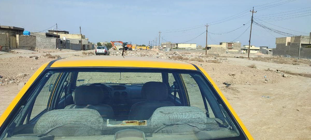 السلام عليكم 
_ سايبة للبيع ، بأسمي ، موديل 2015، سنوية 2027 ، رقمها  بغداد ،  الشواصي معمرة .
_ السعر 30 وبيها مجال ..
_ المكان بغداد حي النصر 
_ للاتصال على الارقام التالية :
***********
***********
