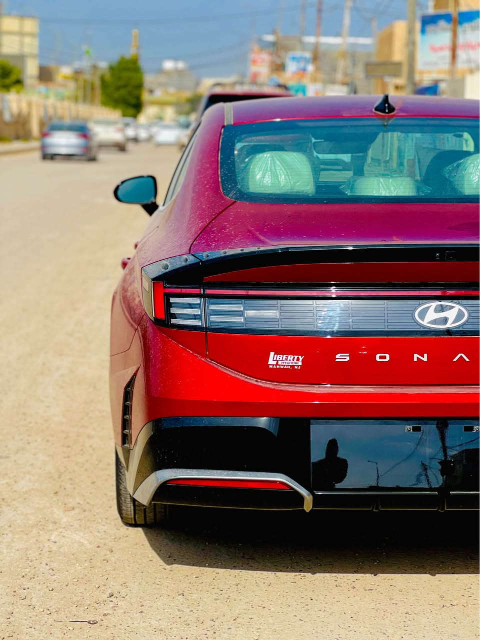 تحيه طيبه للجميع 
سوناتا 2025 هايبرد 
وارد امريكي 
حادث بنيد وجاملغ ودعاميه فقط 
ايرباك دركه ورجل وراجع سستم 
السياره زيرووو ماشيه فقط (224) mi
لون ماروني مميز 
السياره جديده بمعنى الكلمه 
تبريد قطعتين 
تدفئه تبريد كشنات 
كير تعليك 
شحن واير لس
شاشه كبيره 
تبريد بيانو 
هاند بريك بصمه 
شفتات ستيرن 
كشنات مغلفها بدبي 
السياره كامله نقصها فقط رادار امامي فقط 
 بدون رقم دخول جديد
السعر 210 وبيها مجال  
مكاني حله مركز مدينه
استفسار اكثر *********** حلة, بابل
