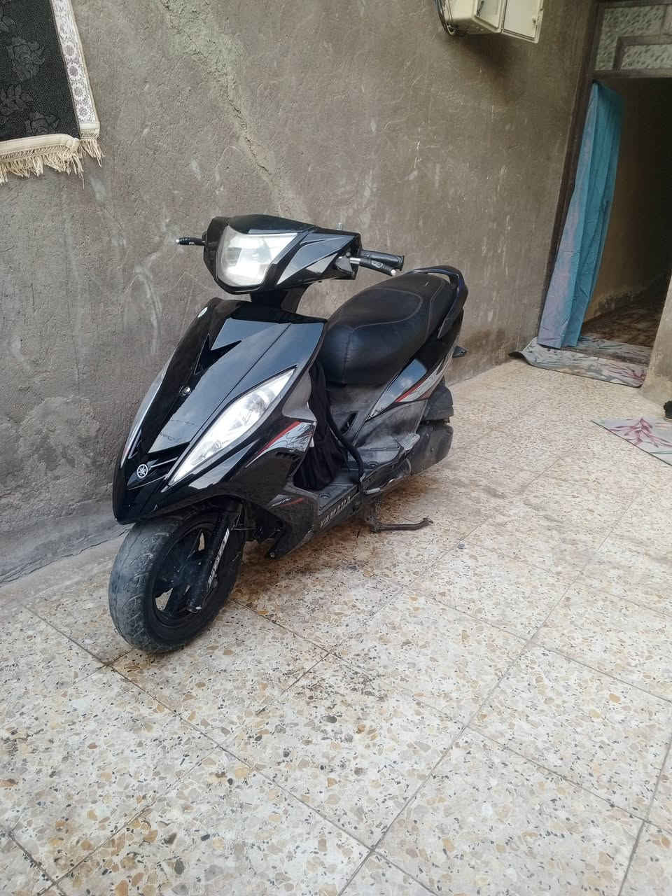 دراجه كفرات تجاري اصليات مابيهن شي محرك خير من الله شلعه ومعدل فول تاكل الكاع اكل سؤلو ابو اي جبلي عليه 😂 للضحكك
قيم وذا عجبني السعر تجي تاخذهه مكان الدراجه مدينه الصدر تقاطع كسره وعطش رقمي *********** بس واتساب ومتواجد ماسنجر
