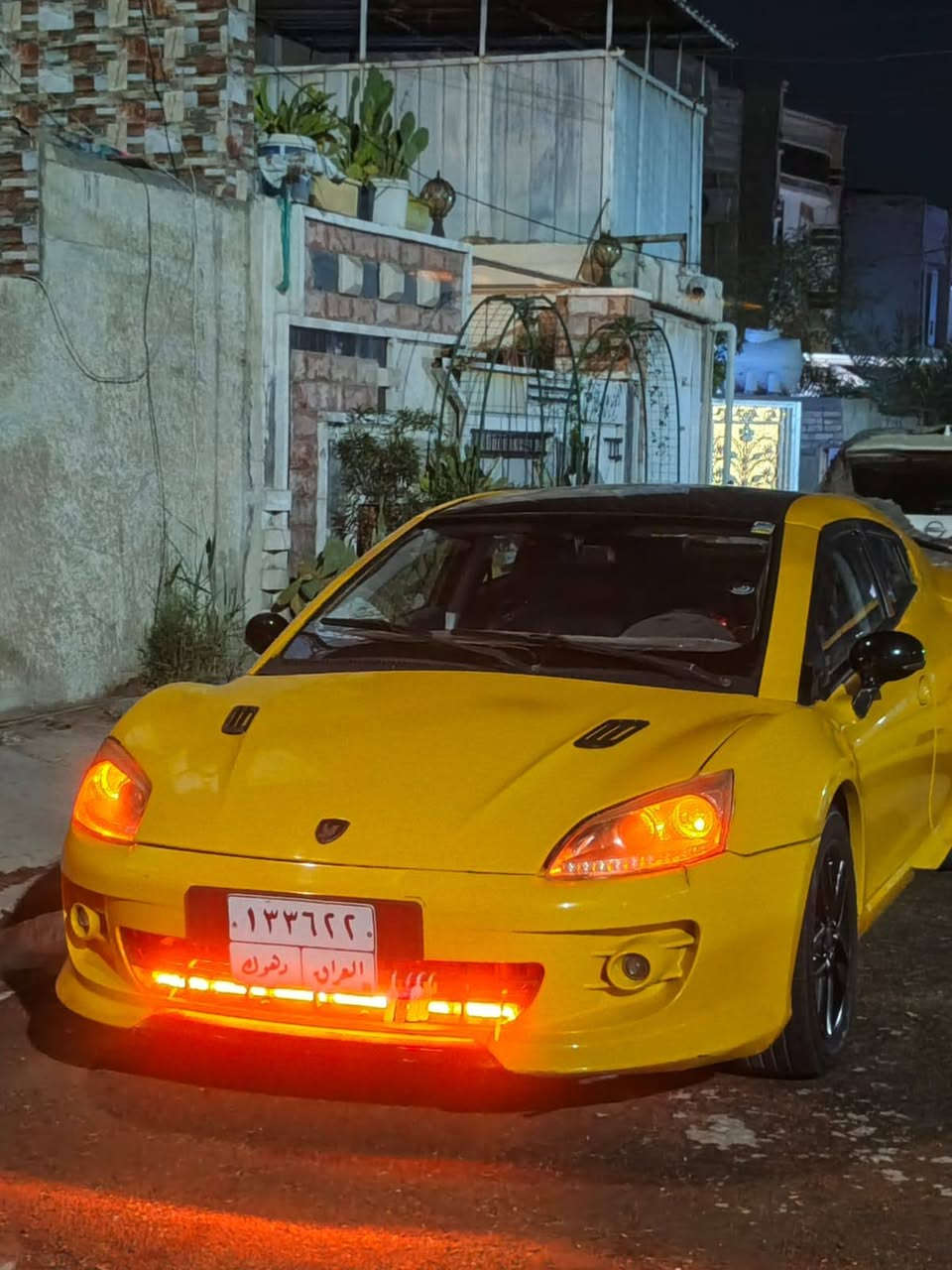 mpm ps16 سياره كلش حلوه 
سياره كامل كاربون فايبر 
السياره بدون صبغ 
محرك 4 سلندر 
كير عادي 
شرط الكير ول محرك 
شاشه كامره خلفيه 
سقف اصلي اسود 
موديل السياره 2018 
جامات كهرب اشاير بل مري 
لايت زنون 
السياره ماشية 97
رقم دهوك شرط التحويل 
شباب هاي تفاصيل السياره 
بيع او مراوس بادوات حسب قناعه
مكان بغداد مجمع بسمايه 
***********
