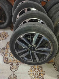 تخم ويل كب حجم 19كوري اصلي مع تخم مستعمل اطارات لاعواج ولالحيم السعر ٤...