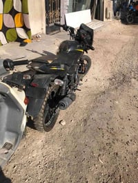 بولسر للبيع موديل 23. صارلها 3سنوات من نازله من شركة دراجه خير من الله...