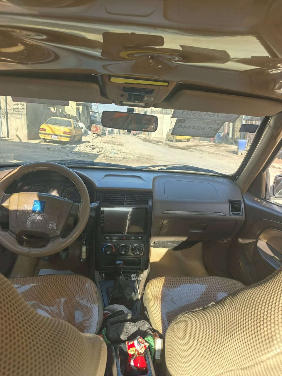 سلام عليكم بيجو لميس لبيع موديل 16
بسمي تحويل ثاني يوم سيارة مكفوله لا تنقيص ولا اتخير فقط للهلال ممعره دوشمه عامه سيارة حلوه ونضيفه 
صدر امامي وخلفي قبل شهر مسوي مشط جديد 
شراي يتصل المكان الأمين الثانيه. 
رقم الهاتف ***********
