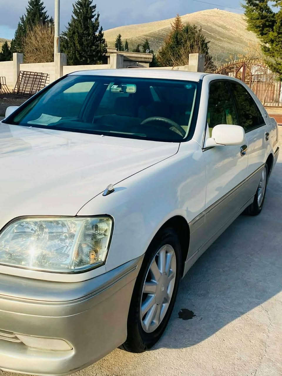 بەناوی خوای گەورە
مەلیکە سـاغ سـاغ 🇯🇵

ڕەقەم یەک لە جوانی و تایبەتی📦✅

2004 کەم بینراو

دیفۆری بچوک 171 کەم بەنزین خۆر

دوو دوگمە و پەردە 

ماشااللە سەیارەکە وەکوو بیلاد ماوە

تایەوی ویلی نەجمەی لۆکی لەسەرە

چوار کوشن کارەبایە 

دوو پارچەی بۆیاخی ئەوروپایە
هەتا حەزکەی سەیارەکە توندو تۆڵە کامل کامل مەسروف کراوە

0750 158 7708
ئەوەش ڕەقەمی خاوەنی موشتەریت تەلەفونی بۆ بکە🖤
