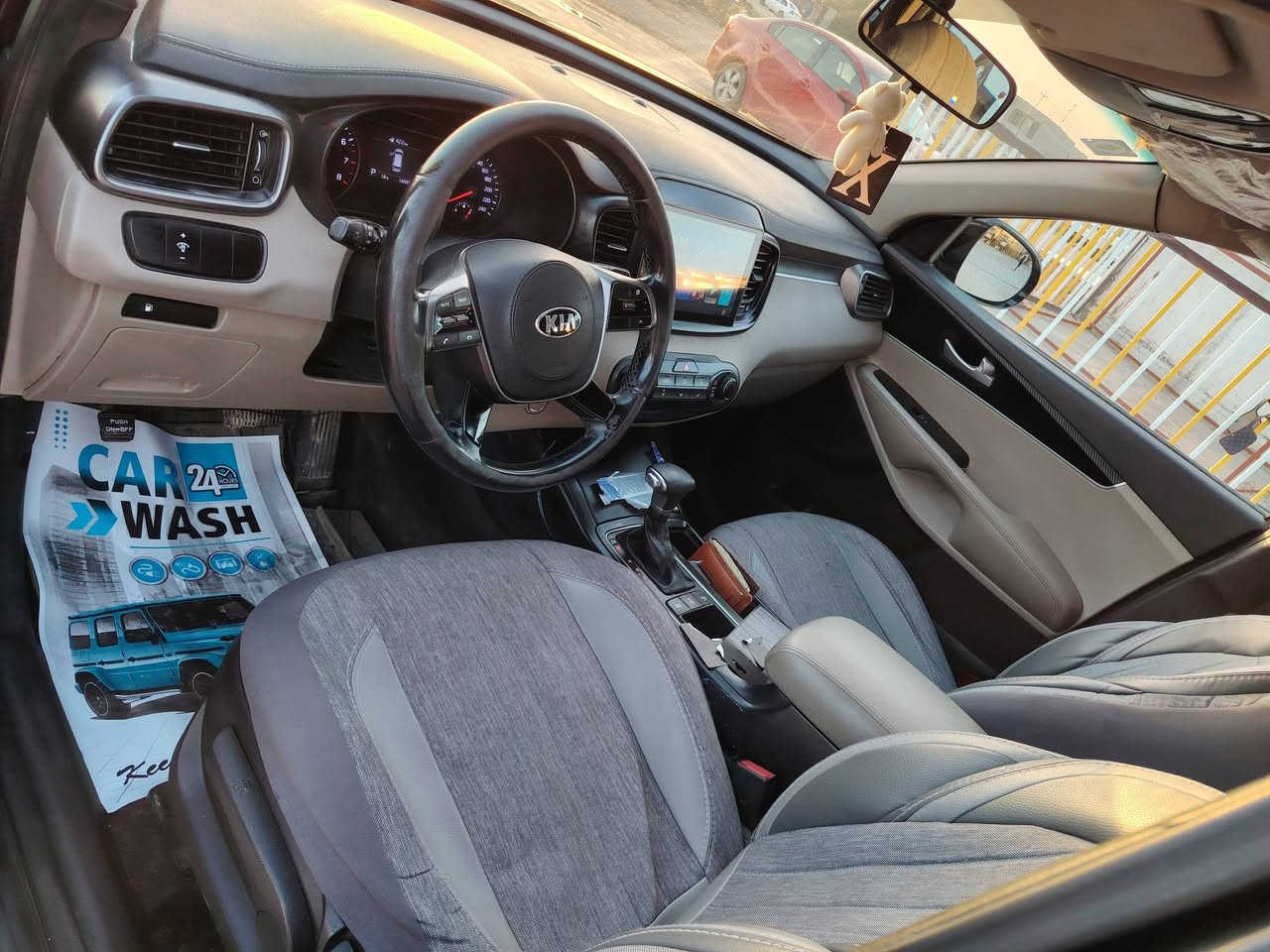 السلام عليكم شباب
سياره سورنتو موديل 2020 خليجي مواصفات نص فول السياره مكفوله كفاله عامه 6 سلندر فور ويل مري شفط حداديه جديده تخم تاير جديد رقم واصط السعر ٢٢٠ بيه مجال بصيط الستفسار عل هذا الرقم ***********
