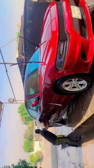 السلام عليكم جارجر ٢٠١٧ sxt بغداد وارد امريكي حادث مثل ما مبين بالصوره السعر ١٩٥٠٠$ المكان بغداد الحبيبيه  ***********
