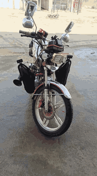 سلام عليكم دراجه يراني سفان مديل 23 دراجه خير من الله ڱڵـه. شغال كهربايات دراجه جديده الله شاهد ما طالع بيهه بس من الشغل البيت اوراق كامله دراجه اصولي بس مو بسمي بسم راعيهه الحسينيه مال راشديه. خاص ما متواجد رقم التليفون  ***********
