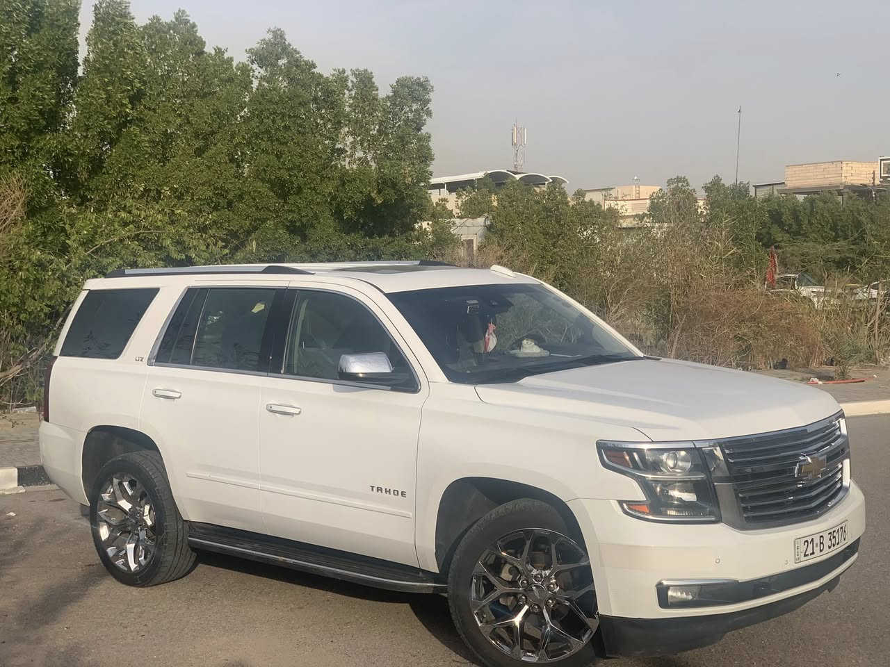 تاهو  LTZ موديل 2015 ( خليجي)
كفاله عااااامه

للبيع  فول فول مواصفات 

رقم سليمانيه   مواصفات 1/1 

سيارة حيــل حلوة مرتبة جديدة 
شاشة جبير

قاصة

رادار امامي وخلفي 

حساس 

كامرة 

 يدات بصمة 

كشـن تبريد تدفئة 

كشن جلد لون قرمدي المرغوب 

بصمة عدد 2
سماعات BosE

بلاجكتور 

كامل زينون

ويل وتاير22

كشن خزن 

ستيرن كهربائي 

تحديد سرعة

بلوتوث 

كشن هزة 

رادار مرايات 

صندوك جك (جلاق)

دبل اكسل 

مكان سيارة. بصره 

سعر مراسله واتساب  او خاص

 ***********
