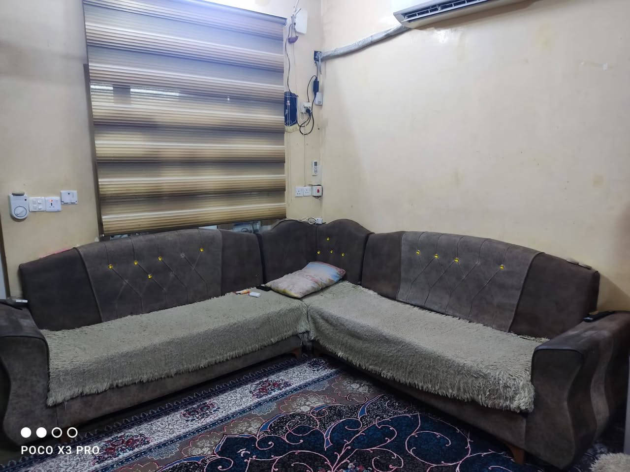 #للبيع #مطلوب مبادرة  دار 250م بناء ال 2016 بالحسينية حي الشهداء المقدم 45 مطلوب 74
تواصل حصرا عالرقم 
***********
