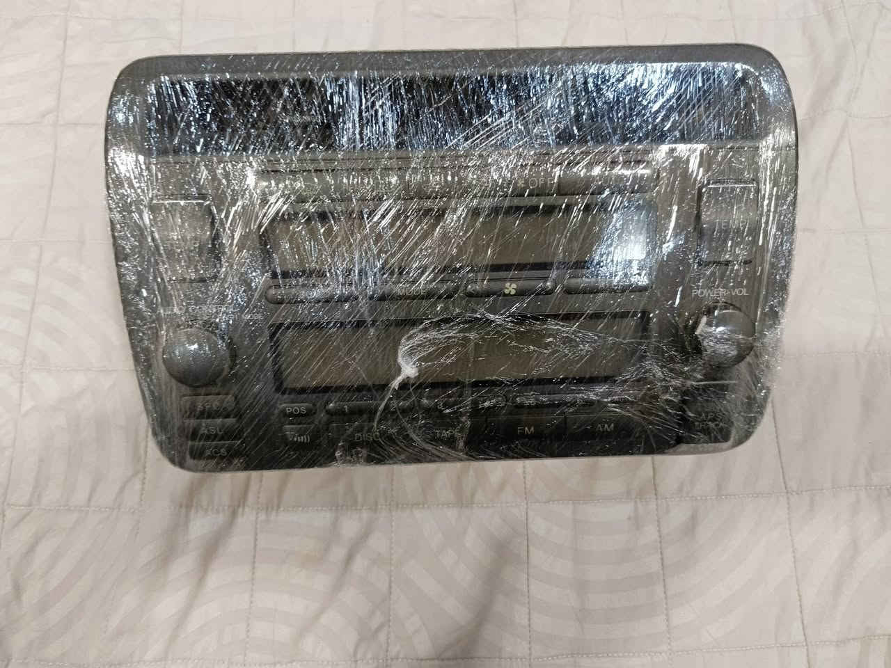 ‏السلام عـليگم اسعار جوه سوك غراض حاويه
‏
‏بك لايت ملكه تخمين سعر التخم 65 وبي مجال
‏
‏بك لايت كرستال قطعتين النص فقط الوحده 15
‏
‏صاجيات ملكه مال كير دكمتين سعر الوحده 15
‏
‏صاجيه راس ثور سمجه  20 وقطعه البنص 10
‏
‏بلوجكترات يرهم راس ثور ويرهم ملكه سعر الزوج 20
‏
‏مسجل ملكه شرط لفحص 35وبيه مجال قليل
‏
‏تك لايت ملكه جه العبري ب 20
‏
‏علما الغراض مال حاويه تعزيله محل غراض ڱڵـه جديد
‏المكان بصره حي الحسين 
‏***********
