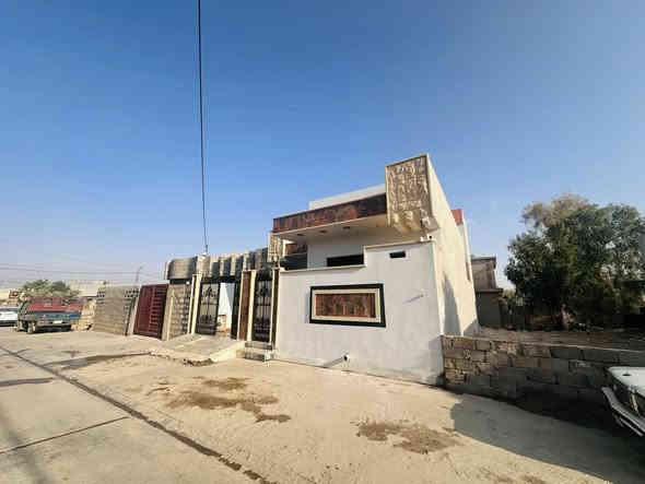 #عروض_مكتب_دعاء_الخير_للعقارات 🏡

للبيع بيت 

بحي الملايين الثانية 

مساحة 200 متر 

طابق ونص 

طابق الاول 

غرفتين هول وستقبال 

طابق الثاني غرفة وصحيات وبيتون 
للاستفسار 
الاتصال 📞
***********

***********

***********

***********
