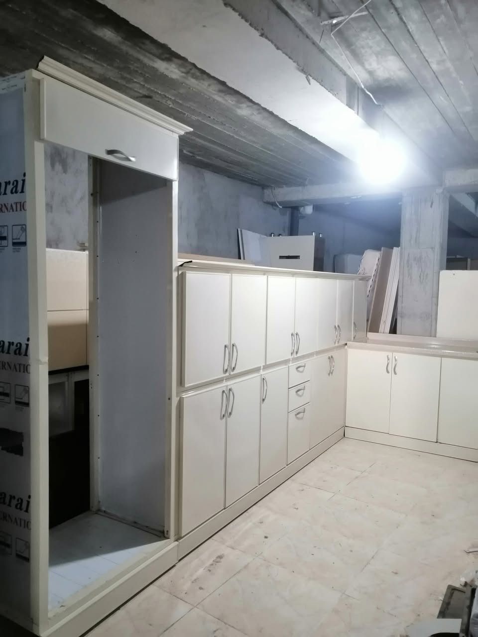 سڵاوئەم کەوانتەرەبۆفرۆشتن ئەلەمنیۆمەودەسکردەموادی سارای دەرەجەیەکەزۆرپاکوجوان ماوەتەوەقیاسی کەوانتەربەشوێن سەلاجەکەوە4مەترەسنگەکەی3مەترە شوێن تەباخومڕەشەحی هەیەبەردی مەڕمەڕی عەسڵی لەسەرەخۆی15گەڵای تێچوەنرخی ئیستای600هەزارومامەڵەیە شوێن سلێمانی


**إذا كنت صاحب هذا الإعلان وتريد حذفه لأي سبب، رجاءا أرسل رسالة إلى الدعم الفني**