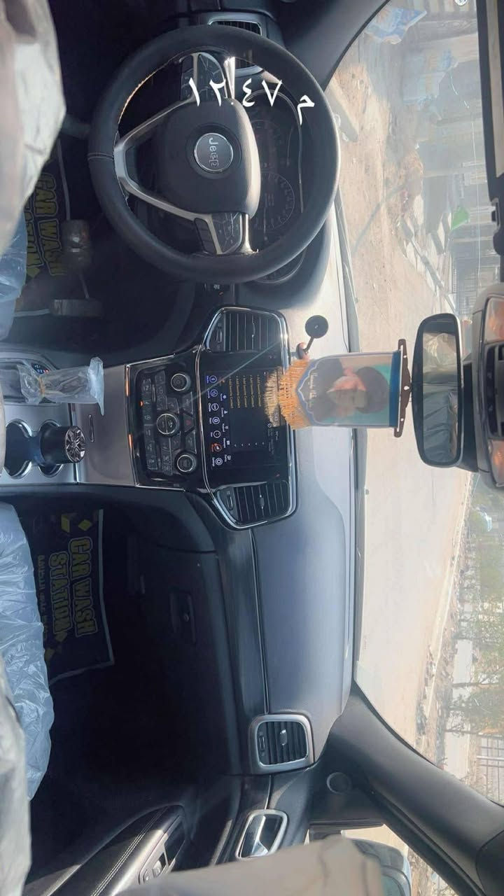 للبيع جيب لاريدو موديل ٢٠٢٠ السياره فول واحد على واحد السياره مصبوغه عام تجي تكلب وتقتنع وتشلع اعيوني السعر بلاش والله ابلاش سبب ضرف والله
السعر ١٨٥ لو تدور العراق كله متلكه هيج سعر بهيج موديل عيني صور الحادث موجوده بالصور السياره بسمي يعني تحويل مباشر مكان السياره بغداد البياع
وهاذه رقمي ***********
