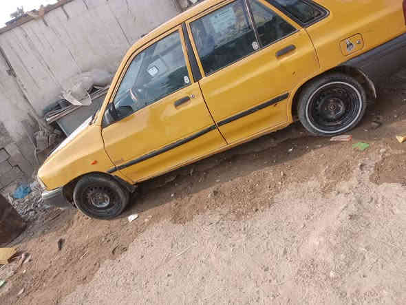 السلام عليكم عندي سايبه للبيع رقم الألماني بغداد أجرة علية غرامات وهيئة والسعر ١٥ ورقة وبية مجال للشراي مكاني بغداد شهداء السيدية للاستفسار الاتصال على الرقم ***********
