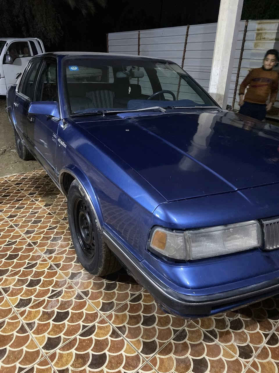 السلام عليكم اولدز موبيل موديل ١٩٩٠ جاهزه من كلشي تبريد محرك كير كله تمام تايرات جدد السعر ٥٥ وبيه مجال لطيبين *********** سنويه بأسمي لحد ٢٠٢٨
