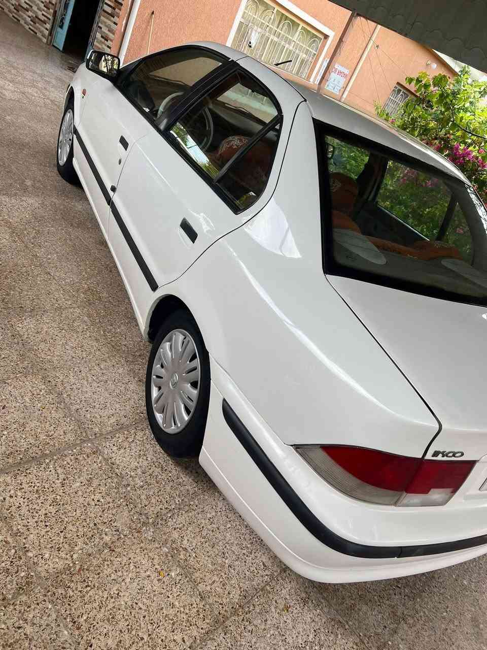 السلام عليكم سمند موديل 2010 رقم قادسيه

مشروع وطني سياره كفاله بيها شبر صبغ بالباب

خلفي مكينه وكير حداديه تخم تاير سياره جاهزه 

من كلشي السعر 43 مكان سياره بابل للاستفسار 
***********
