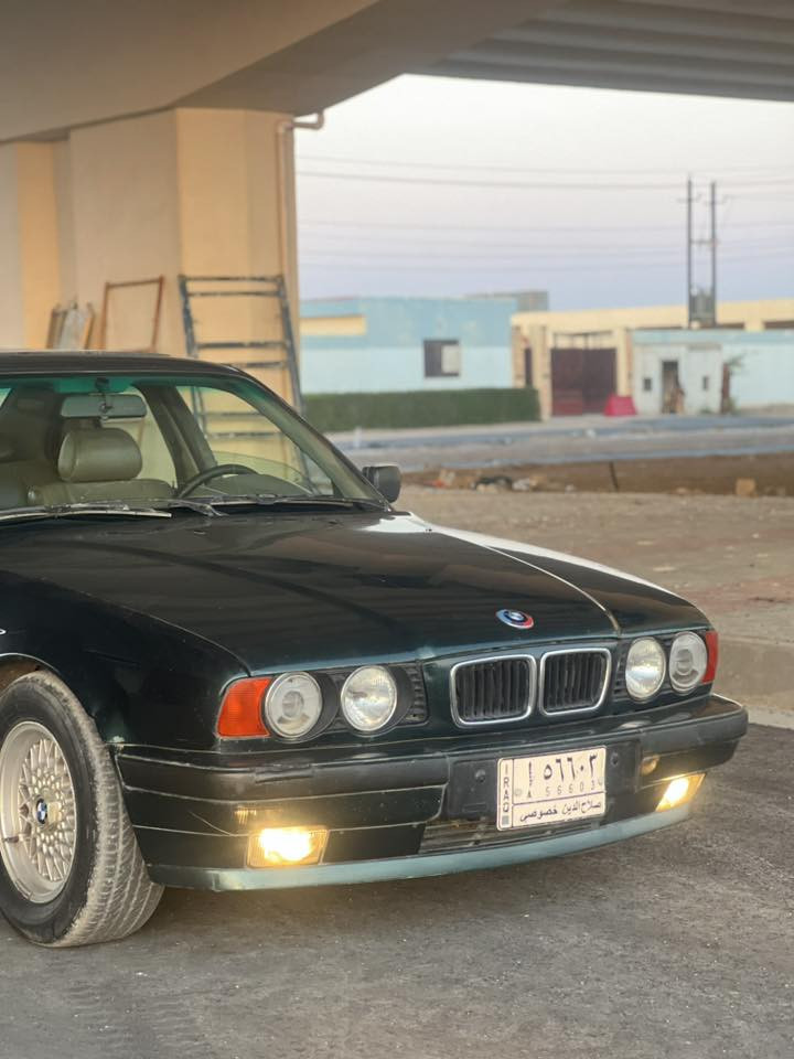 السلام عليكم 525i 1993 مسكر عدل فول مواصفات صاج ملكي بردات بالابواب كير مكينة حدادية خير من الله بيع او مراوس بي ام غير لون مكاني سامراء السعر 53 للاستفسار ***********
