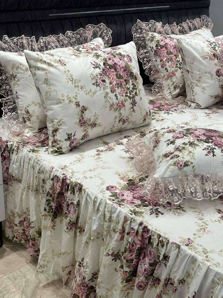 بنات رجائن السعر والاستفسار خاص فقط
بلشنا موسم الفرشات الصيفيه🌹
خامه ناعمه👄
خامه قطنيه زبده🥟
خامه متسبب تحسس☺️
خامه بارده🥶
اجود انواع الاقمشه متوفره حاليا
لا نتعامل بالرديئ ابدا✋🚫
يوجد توصيل كل المحافضات🚕
 السعر حسب موديل وعدد القطع 💕✋
@إشارة


**إذا كنت صاحب هذا الإعلان وتريد حذفه لأي سبب، رجاءا أرسل رسالة إلى الدعم الفني**