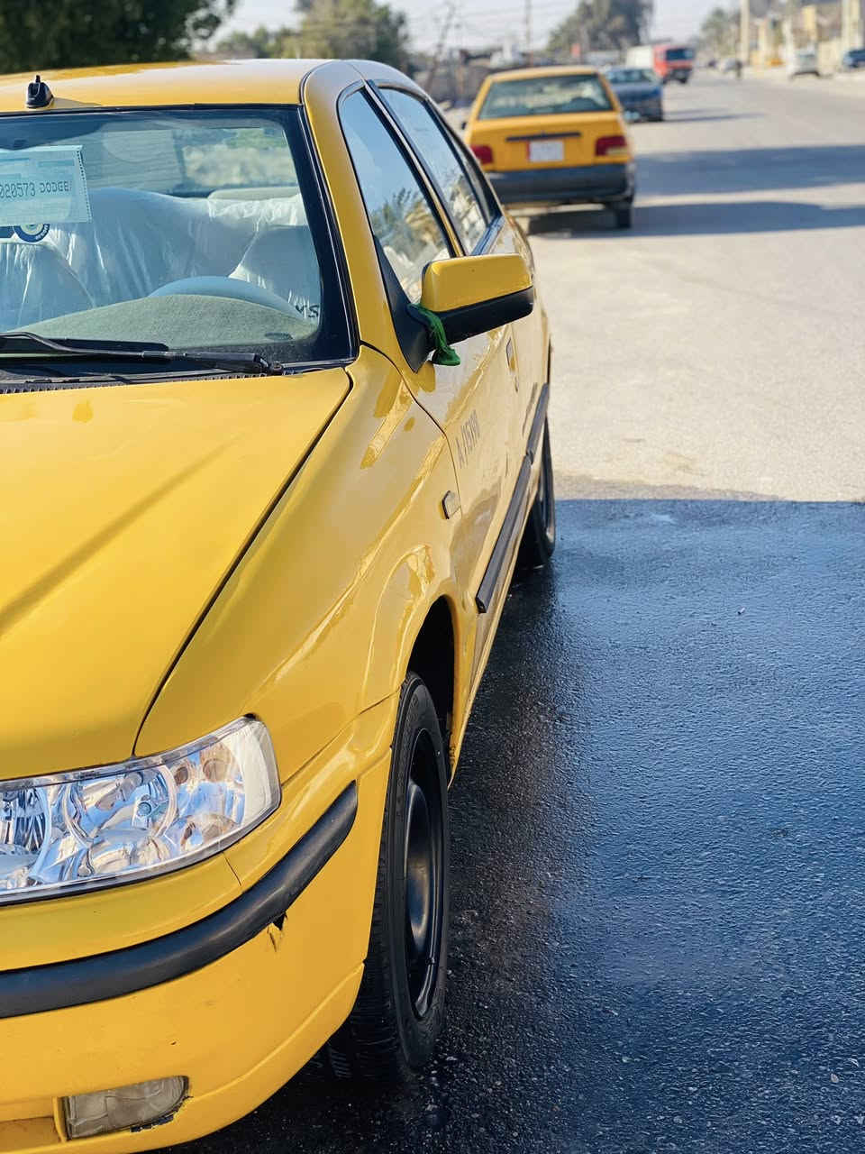 السلام عليكم سمند للبيع موديل 11رقم نكليزي سنويه لل30 مصفره هيئه وغرامات سياره بسم راعيها شررط لامداور سعر خاص مكان سياره كربلاء حي النصر رقم ***********
