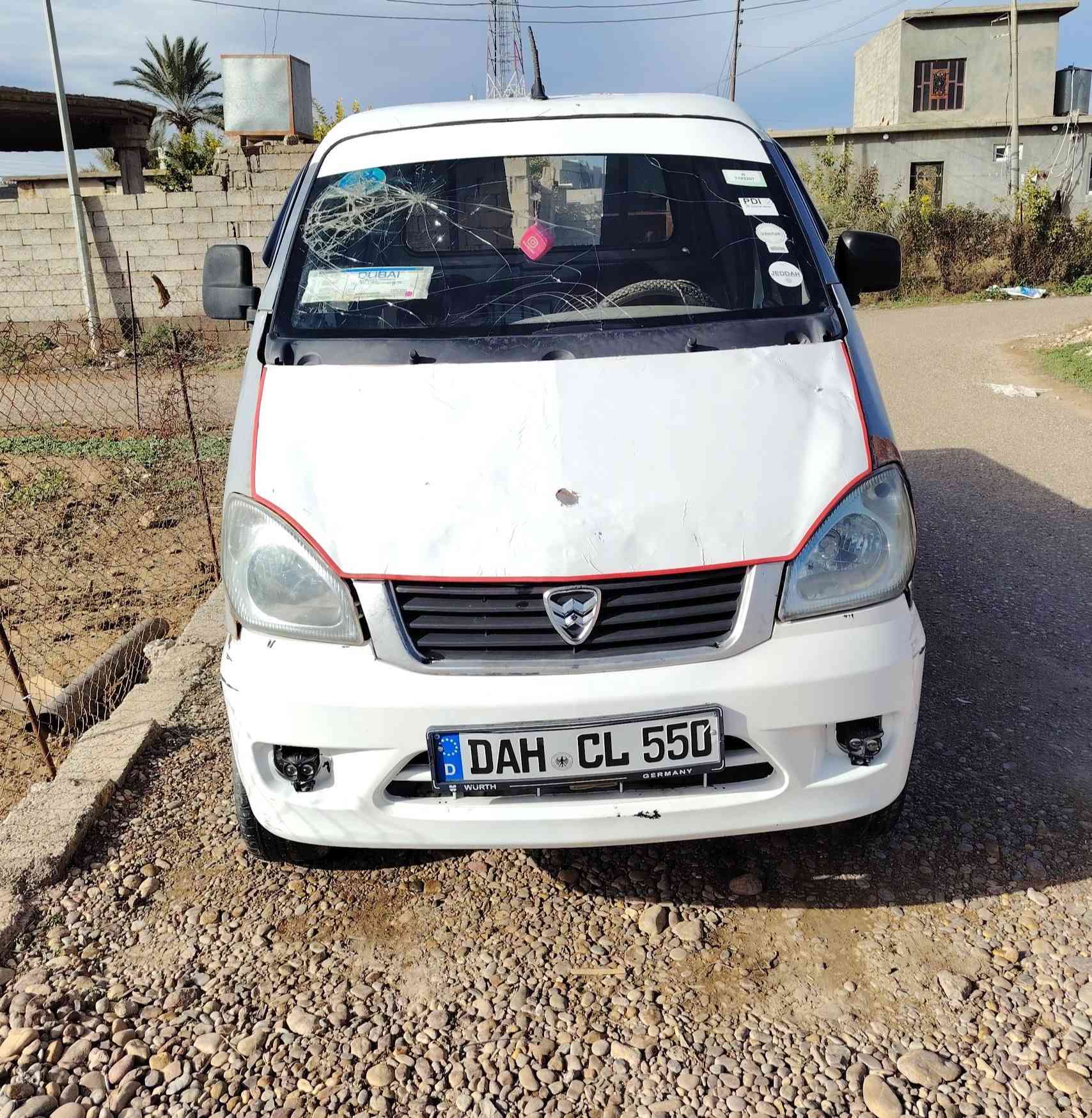 السلام عليكم هانفي للبيع موديل 2007 كير محرك اكسل شرط شاصي معمر درجه اولى تايرات جدد  صدر كشر نضيف   كابريته بدون اوراق مكفوله السعر ( 20$) وبيها مجال بسيط 
العنوان: تكريت / عوينات
 ***********
