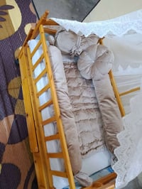 تخت طفل • نظيف حيل