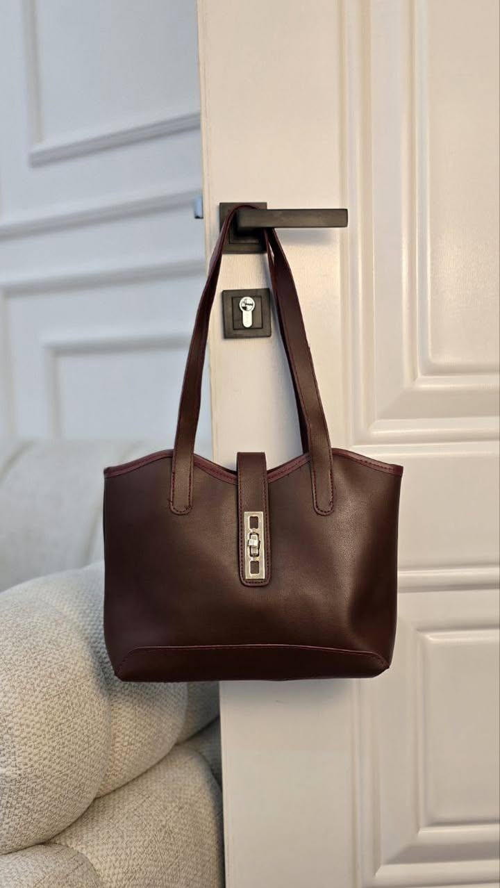 متوفر حقائب نسائيه جميع الألوان
وبأنسب ألاسعار ب ٨ الاف بس
توجد خدمة توصيل داخل قضاء الحي مجاني


**إذا كنت صاحب هذا الإعلان وتريد حذفه لأي سبب، رجاءا أرسل رسالة إلى الدعم الفني**