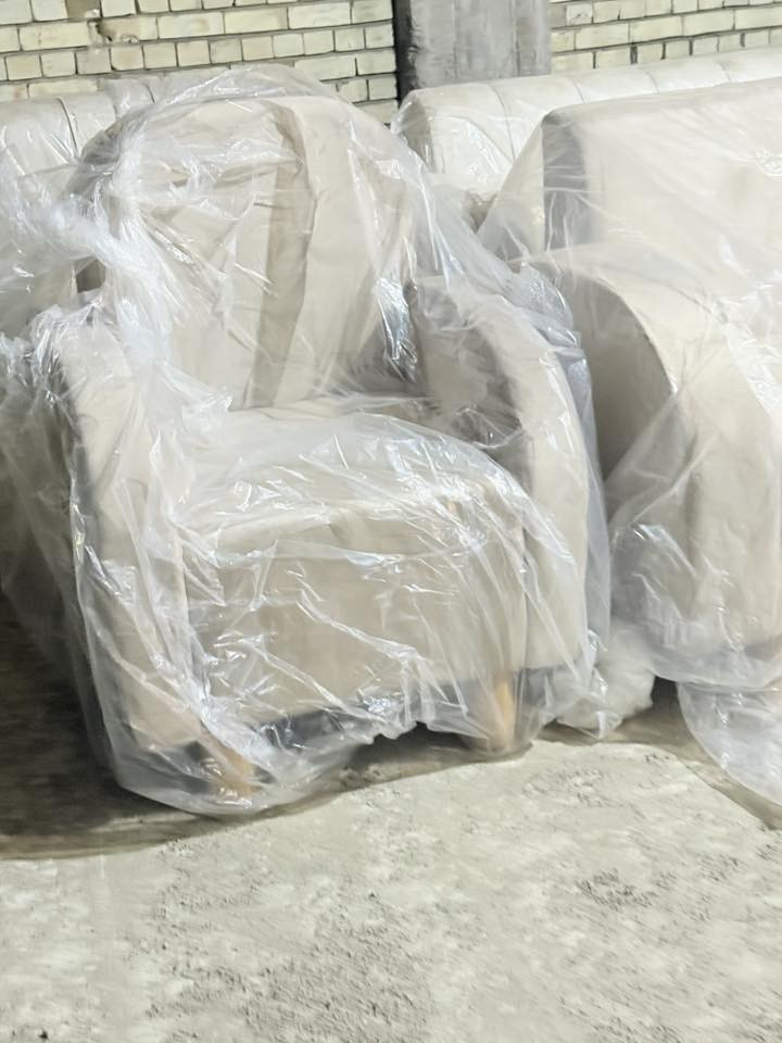 وصلتنا بظاعه جديده اتخامة 10 مقعد
450 الف معرض ضياء شارع الخليج 
***********
