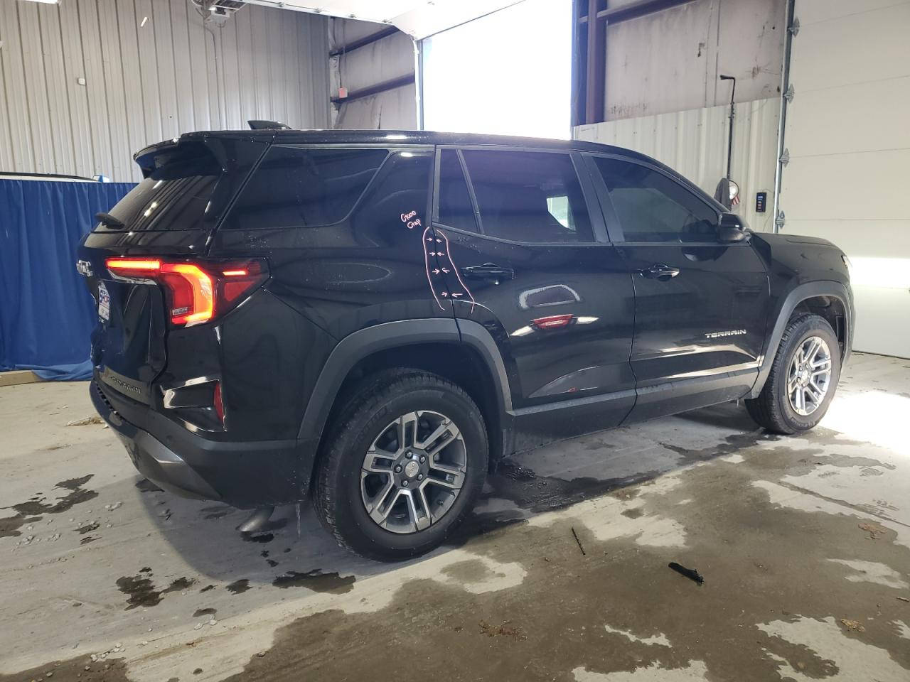 🚨 تنويه مهم
هذه السيارة معروضة في المزاد الأمريكي 🇺🇸
والمزايدة والشراء تتم عن طريق مكتب الباخرة للمزادات 🇮🇶
🔥 تدخل بكتاب الشهداء
───────────────
🚗 نوع السيارة:2026 GMC TERRAIN ELEVATION
📅 تاريخ المزاد:الخميس 15-01-2026
💰 السعر: يتحدد داخل المزاد
📊 الممشى:1527 ميل فعلي
🛠️المحرك: 4 سلندر / 1.5 لتر
───────────────

🔥 مجاناً مجاناً مجاناً
📄 تقرير كارفاكس مجاني بدون أي مقابل
───────────────

🚗 سحب السيارة خلال 24 ساعة من وقت التسديد
💸 حسابات مخفّضة وعمولات أقل من السوق
───────────────

🚢 الشحن متوفر من:
🇺🇸 🇨🇦 جميع الولايات الأمريكية والكندية
➡️ شحن مباشر إلى العراق
➡️ العقبة – جبل علي – ميرسين
───────────────

🛃 تخليص كمركي كامل من ميناء أم قصر
🏔️ تخليص كمركي إلى إقليم كردستان
🇯🇴 شحن مباشر إلى عمّان (العقبة)
🇹🇷 شحن إلى ميناء ميرسين – تركيا
───────────────

🏢 فروع الشركة:
📍 الفرع الأول: بغداد – السيدية – الإعلام
📍 الفرع الثاني: الإمارات العربية المتحدة – الشارقة – الصناعية 4
───────────────

👥 مجموعة البيع والشراء:
https://www.facebook.com/share/g/17pXXBgeeU/?mibextid=wwXIfr

───────────────

🎵 TikTok:
https://www.tiktok.com/@al_bakhera?t=8qGOLioZlVE&_r=1

───────────────

📞 للاستفسار والتواصل:
+9647739115599
