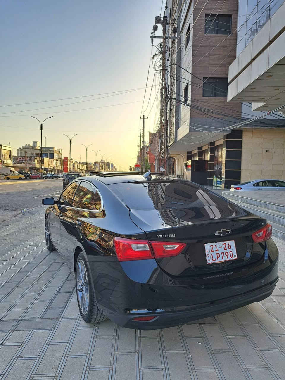 " السلام عليكم "
لليدور (نضيف ،مميز ، بدون صبغ )
_ شوفرليت " ماليبو "
_بلاك ادشن 
_  موديل { 2024 } 
_لون اسود   
_مواصفات  ' LT2 '
_ بانوراما
_رادار امامي 
_رادار خلفي
_رادار جانبي
_حساس خلفي
_داتا شو
_كامرة امامية تفاعلية مراقبة خط السير (تحذيرات)
_كامره خلفيه دواره 
_تحديد مسار 
_هاند بريك بصمه
_اوتو ستوب 
_مقعد السائق كهرباء
_مقاعد امامية تدفئة
_بصمه تشغيل وابواب وصندوك
_تشغيل عن بعد 
_لد امامي 
_كشاف نهاري
_ويل برمير حجم 19
_ تبريد مناخي منفصل 
_شاشة كبيرة تدعم نضام ابل كاربلاي + اندرويد اوتو(واير ليس) + جميع اعدادات السيارة + تحكم بالتبريد والمناخ
_ حادثها موضح بلصور
_شرط بدون دوخل 
_بدون ايرباك 
_بدون صبغ تبدل بلادي نفس اللون 
_ السيارة دخول جديد 
_ماشيه 21 الف بامريكا
_ بالعراق ماشيه الف فقط
_السياره بيها تضليل من امريكا بلادي 
تريد ترفعه تريد تبقي بلسنويه براحتك 
_ صور الحادث مرفقه بالمنشور 
_ السيارة بحالة الوكاله وبكتلوكات الشركة من اصغر تفصيلة بيها لأكبرها حالها من حال الكلين تايتل
_السياره حاليا فحص كاتي بنفس اليوم تترقم 
_  مكاني بغداد الكرخ 
_________ السعر 135________
                          ***********☎️
