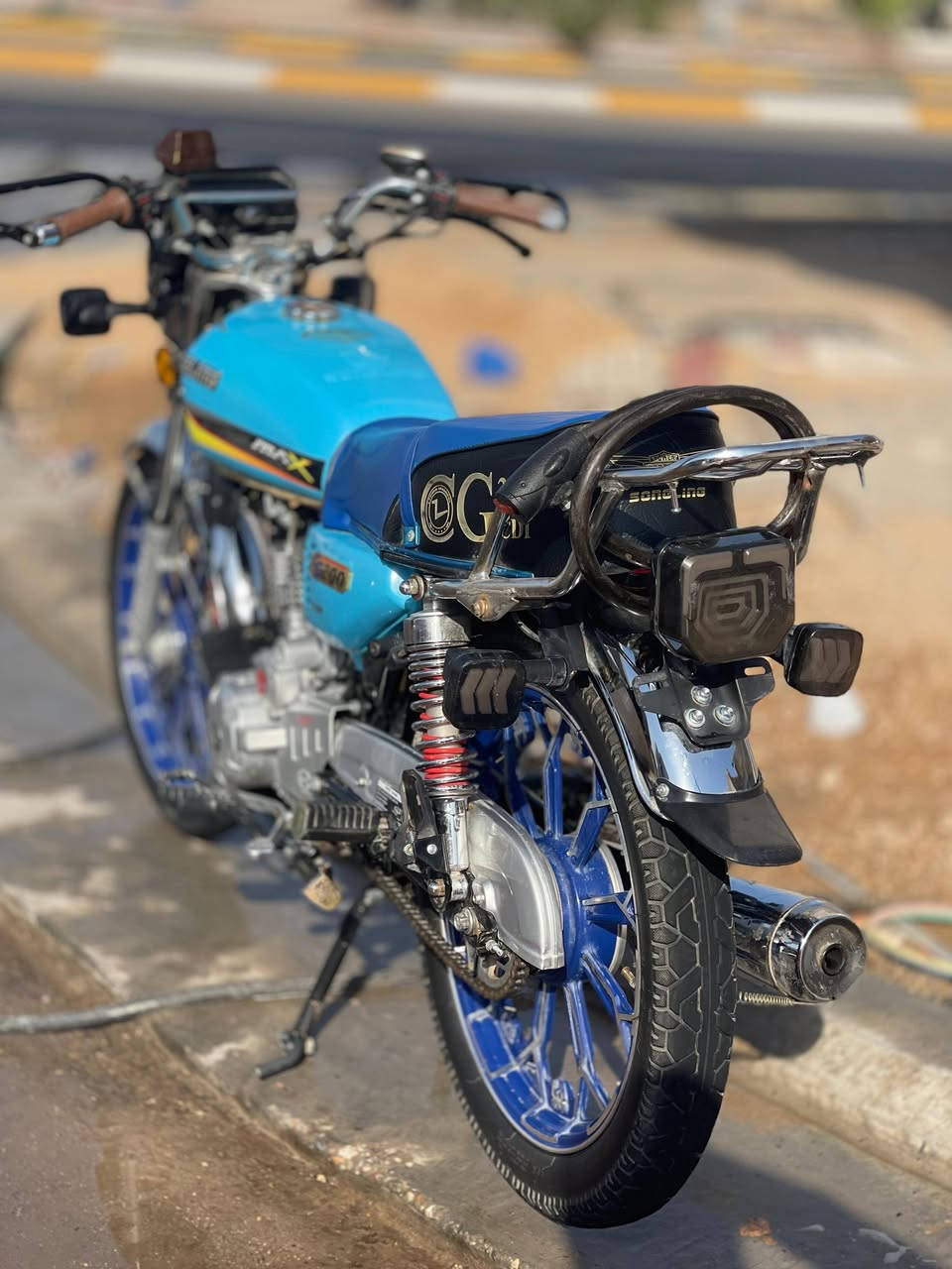 سلام عليكم دراجه سفانه نضافه فول ٢٠٢٥ جاهزه أوراق اس كنر مراوس بدايون***********
