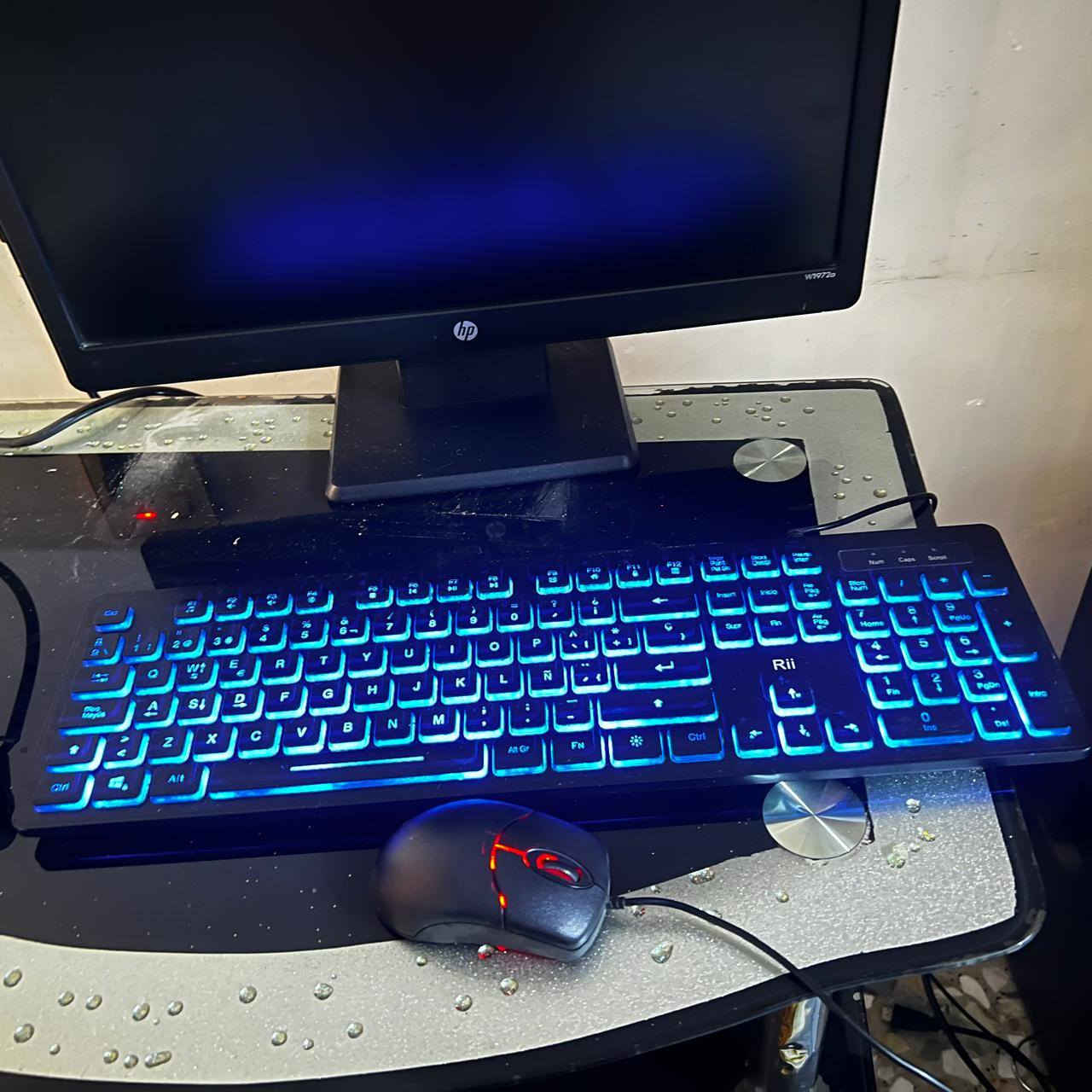 سلام عليكم حسابه البيع ع انترنيت شغاله وياها ماوس و كيبورد نكليزي وعربي  وياها الكرت مالته ونضيفه وشغاله  المكان زعفرانيه أربع شوارع  سعر١٥٠   السبب ماعندي مكان اله ومستعجل
ع بيعته


**إذا كنت صاحب هذا الإعلان وتريد حذفه لأي سبب، رجاءا أرسل رسالة إلى الدعم الفني**