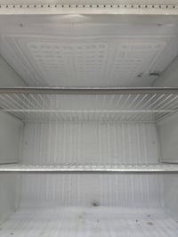 ثلاجة • قابلة للتفاوض • تفاصيل بالصورة