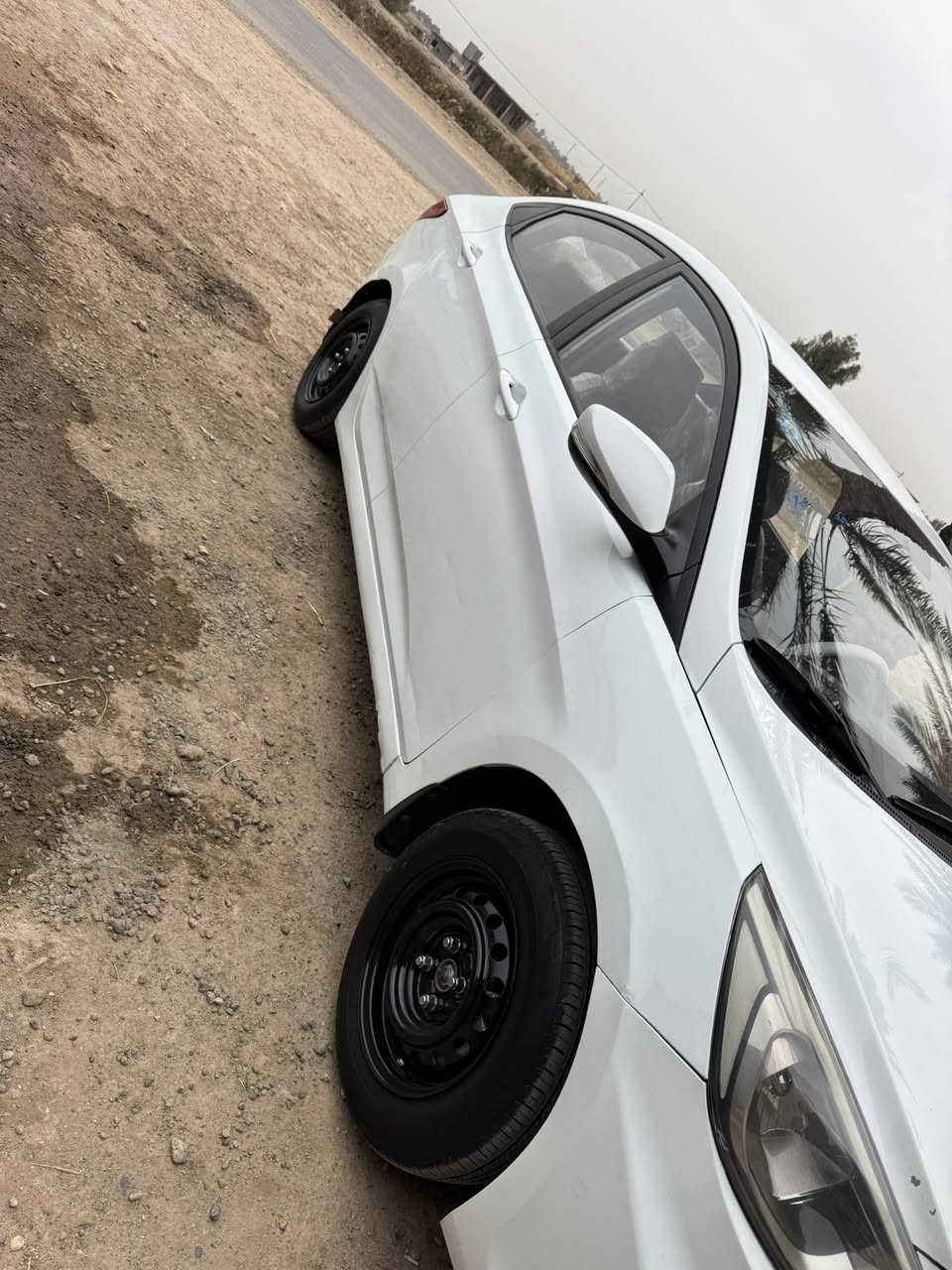 اكسنت خليجي موديل 2016 رقم بغداد بأسمي تحويل ثاني يوم ،
سياره نظيفه گير و مكينه مكفوله حيل نظيفات و الداخل مالتها كلش نظيف سياره استخدام قليل 
السعر 110 ورقه و بيها مجال بسيط . 
اي استفسار و اني بالخدمه ‭***********
