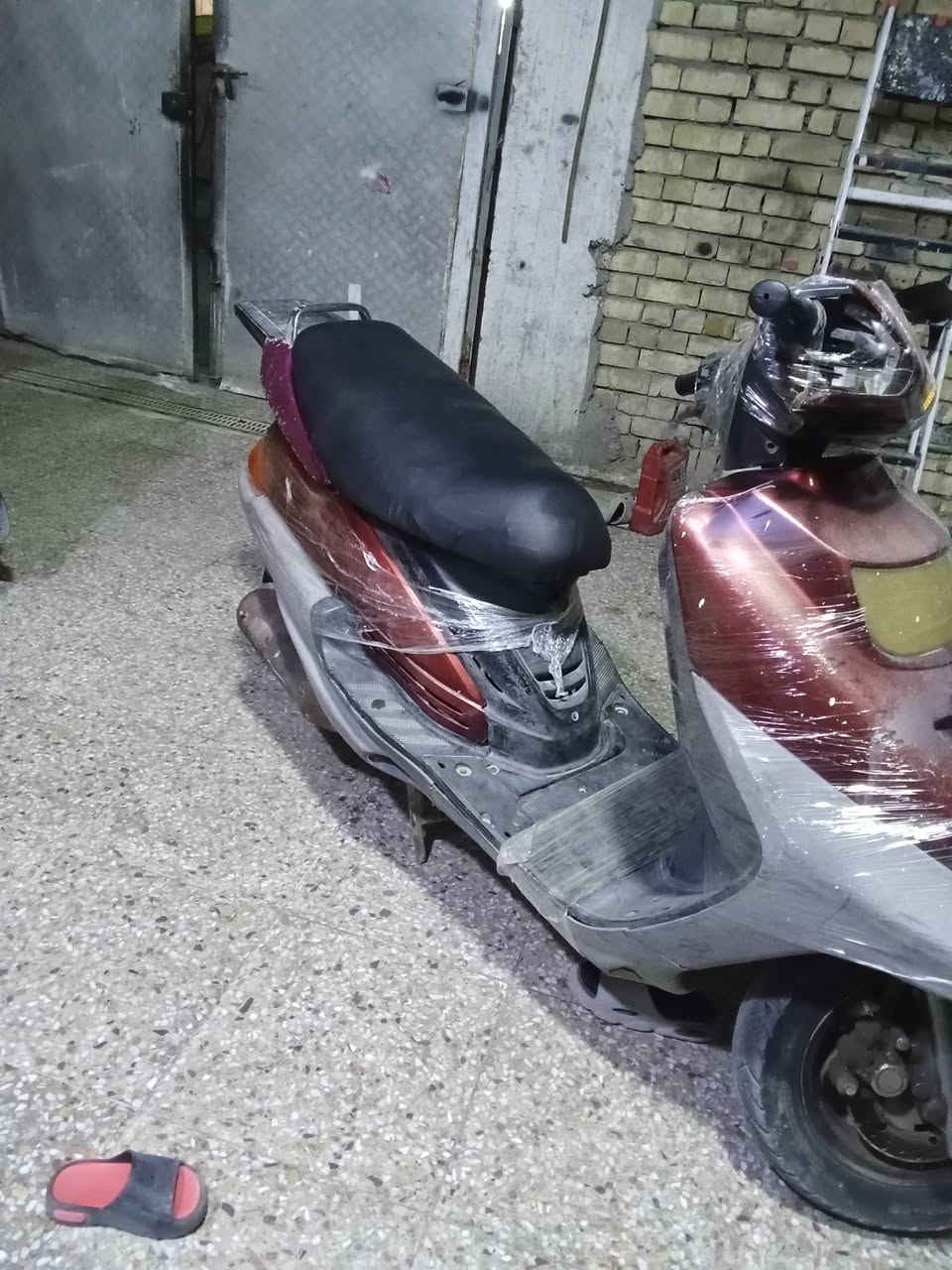 السلام عليكم فضائي 100 ياباني ام البليته شغاله نكرة كله بلاديه السعر 180 المكان بغداد مدينة الصدر 
***********
