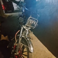 دراجه كلشي مابيه اخت الجديد نضيفه بسعر 950الف وبيه مجال  الرقم 0774035...