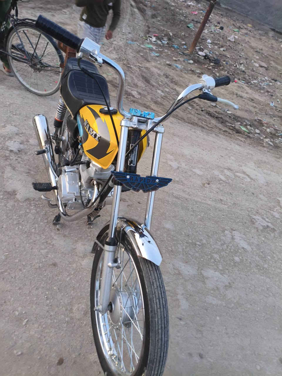 سلام عليكم ورحمة الله وبركاتة  دراجه لبيع نامه امتياز تعمير  لبيع موديل 26 مكينه مفتوحه اوراق  هاذه الرقم *********** مكاني بل الحله
