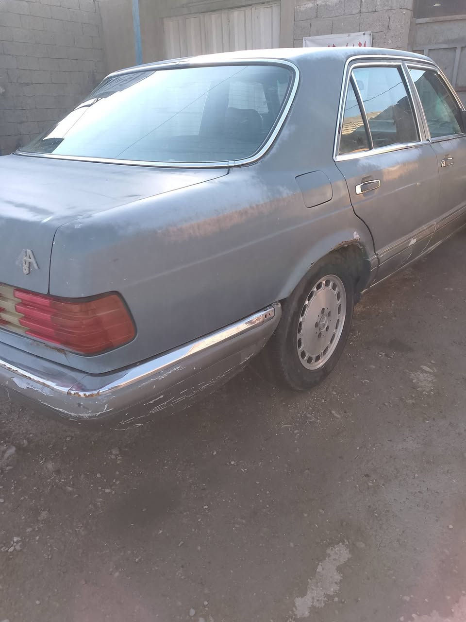 السلام عليكم مرسيدس جامبو للبيع رقم بغداد محرك وكير بطة جدد رقم بغداد الجديد باسمي تخم تاير كهربائيات شغالة السعر35 هاتف ***********
