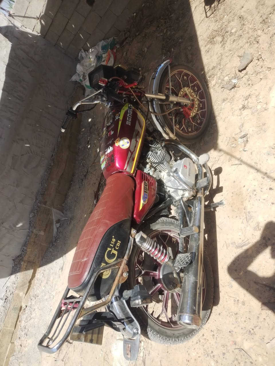 السلام عليكم موطور البيع كله شغال محرك مكفول فحص اخيذ  موديل 24 اتصل اتصل ***********

