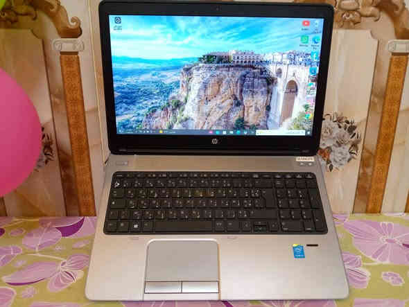 يا الله متاح لابتوب 
---
✅ مواصفات HP ProBook 650 G1

الشاشة: 15.6 بوصة — Full HD

المعالج (CPU): Intel Core i5 — الجيل الرابع

كارت الشاشة (GPU): Intel HD Graphics 4600

الرام (RAM): 8GB DDR3

التخزين (Storage): SSD بحجم 256GB

محرك أقراص DVD: موجود

المنافذ:

USB 3.0

VGA

DisplayPort

LAN Ethernet

منفذ سماعة/مايك

قارئ بطاقة SD

الاتصال: Wi-Fi + Bluetooth

البصمة: موجودة

الاستخدام: مناسب للدراسة، الشغل المكتبي، التصفح، البرامج الخفيفة والمتوسطة.
مكاني كوت زويريجات 
للتواصل خاص او الاتصال على الرقم 
***********
