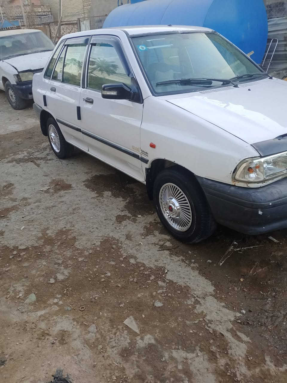 سلام وعليكم سايبه موديل 10 مكينه وكير مكفولات تبريد شغال شواصي حلوات ملكطه خياسات خلفيه وذيول فقط تحويل مباشر رقم انكليزي السعر 30 وبيهه مجال حك الجيه مكان السياره شعب حي اور ***********
