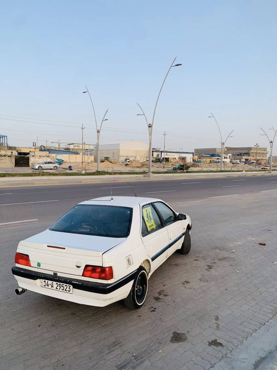 يالله
سلام عليكم
بيجو 405
موديل 2012
كير مكينه حداد خير من الله
تخم تاير جديد
باتري سلف دينكو جديد
كهربايات كله شغاله
كفاله ضربه وتبديل
مصبوغه حزام جماليه
سياره جاهزه للخير
رقم نكليزي مصفر غرمات
تحويل ثاني يوم
دواخل جديد
للبيع السعر 33
بيه مجال بسيط كلش
العنوان بصره ابو الخصيب 
تواصل ***********
