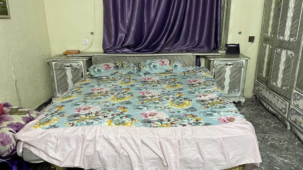 السلام عليكم غرفه كامله صاج 400 او بيهه مجال العنوان البلديات ***********
