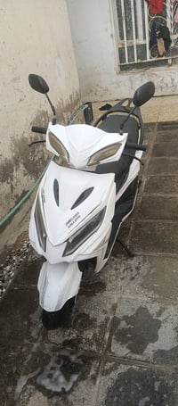 دراجه جامبو البيع صيني بسعر مناسب تصل بهاذ رقم وتساب   07876470094