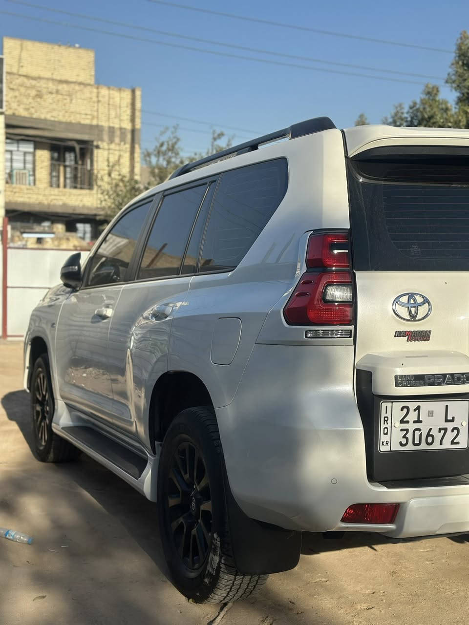 السلام عليكم
للبيع تويوتا برادو txs 2023 

فول مواصفات ال txs

بصمة تشغيل 

تشغيل عن بعد 

فتحة سقفف 

كراسي كهربائية 

السيارة كفالة عامة من الصبغ والتبديل 

مرقم اسليمانية  ب اسمي تحويل ثاني يوم

ماشية 59 الف كيلو 

مكاني بغداد 

للاستفسار ***********
