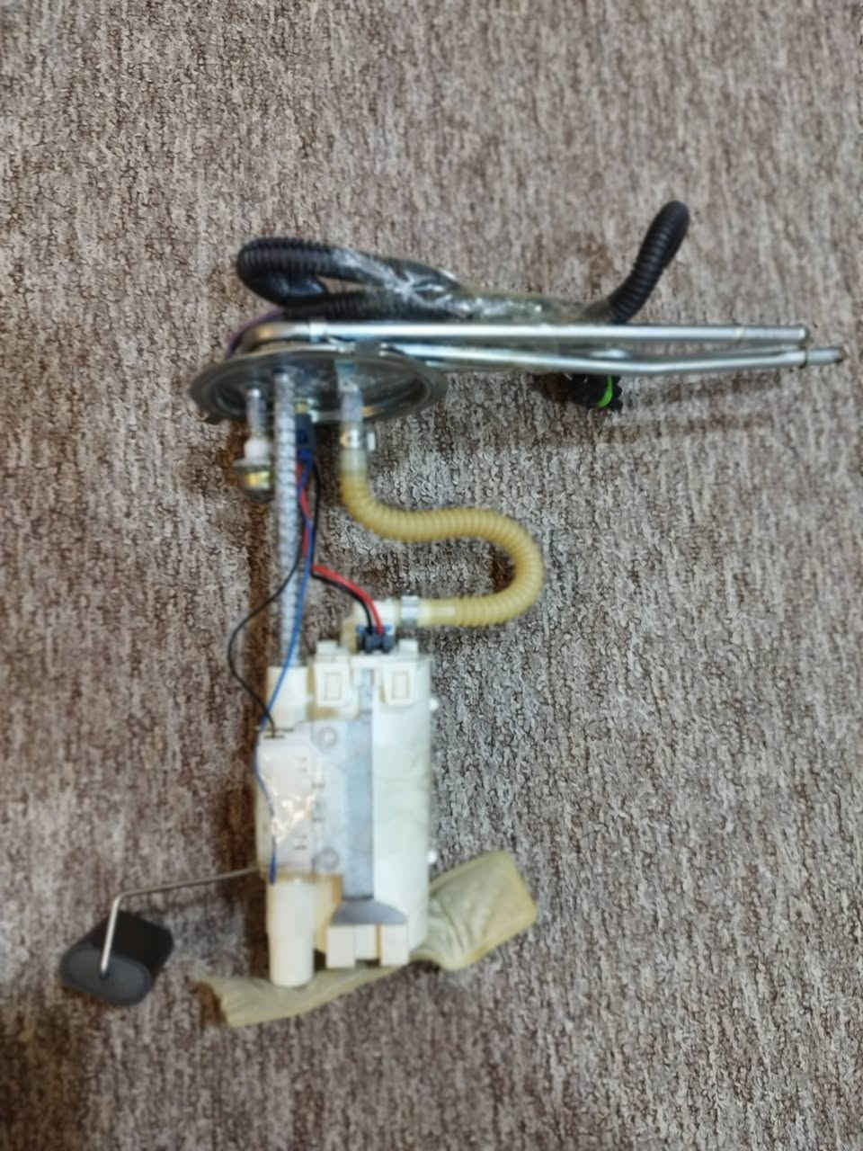 السلام عليكم
عبوة دولفين جديدة نضافة ميه بالميه شرط الشغل. أصلي مو صيني. لا يوجد توصيل. السعر (75)


**إذا كنت صاحب هذا الإعلان وتريد حذفه لأي سبب، رجاءا أرسل رسالة إلى الدعم الفني**