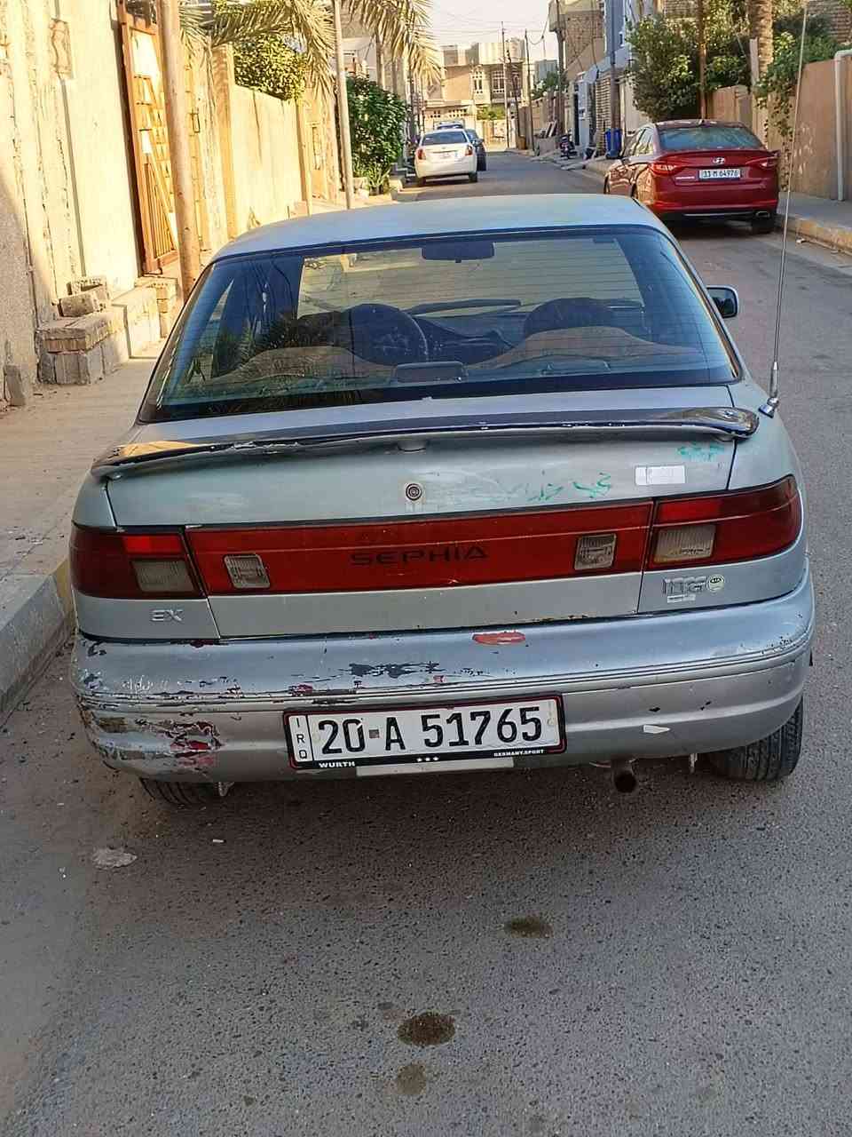 كية سيفيا موديل 94 رقم انگليزي ديالى مشروع وطني السعر ٢٠ ورقة وبيها مجال 
***********
