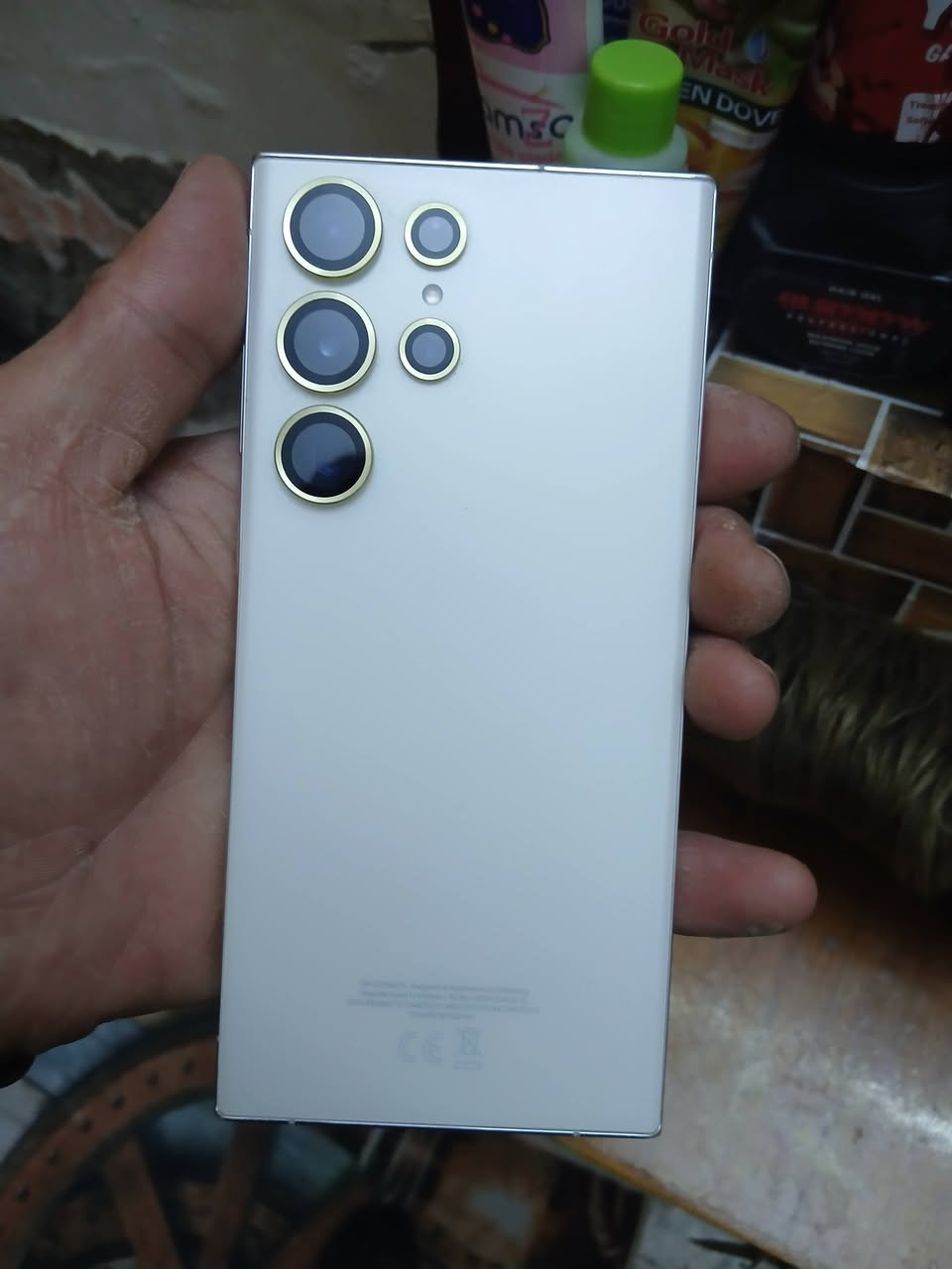 سلام عليكم جهاز اس 23 الترا جهاز لوك مال بيه الله شاهد جهاز خير من الله كله بلادي اي قطعه ممبدل بيه تجي تفحص وين ميعجبك كله شغال اي نقص مابيه وياه ثنين حافضات وكيبل شحن مكان فلكة حي نصر  سعره 750 وبيه مجال حك جيه رقمي يتوفر واتس اب او تصال ***********
