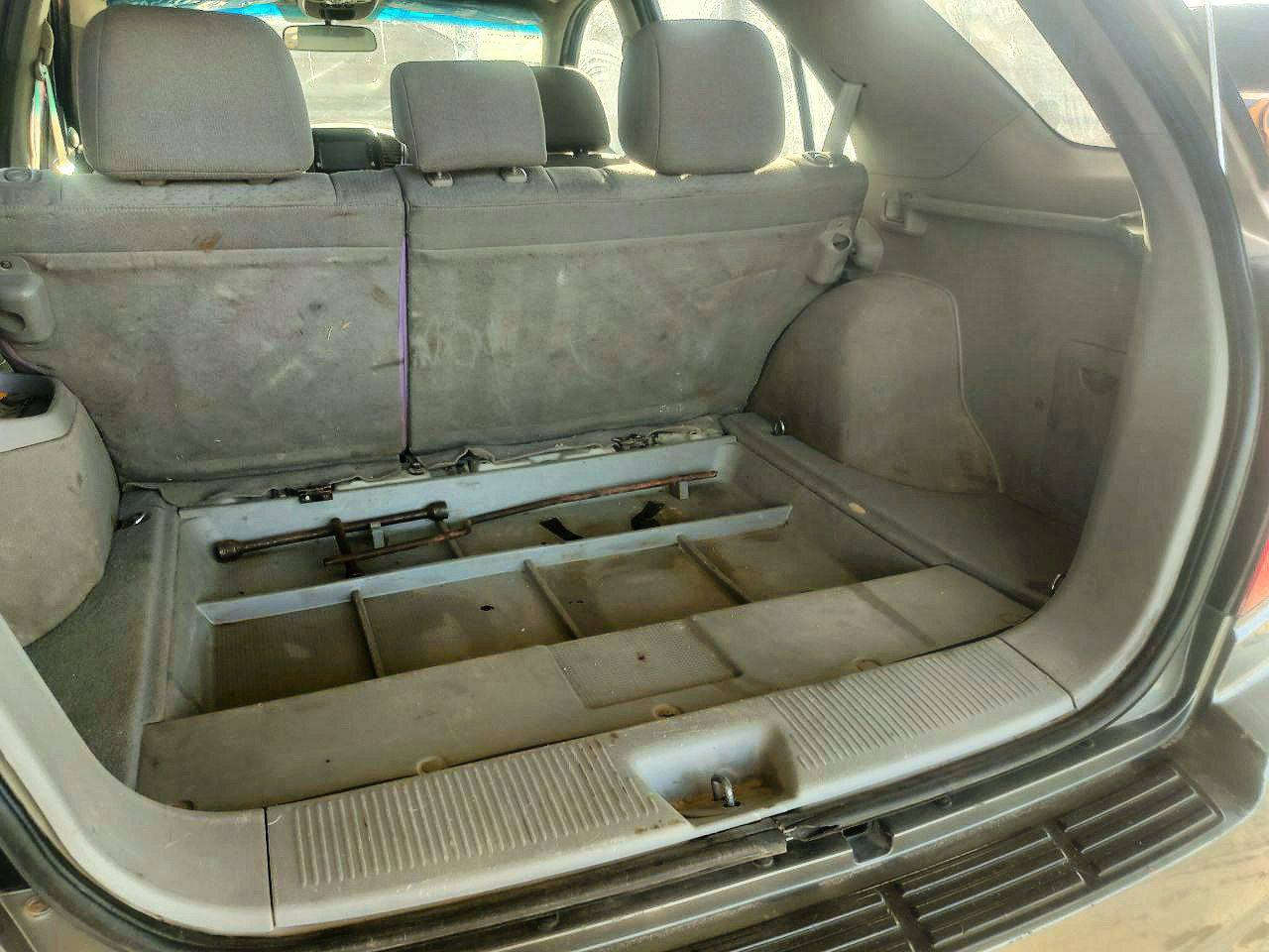 سلام عليكم  سيارة سورنتو  فول مواصفات موديل 2004 محرك 6سلندر تخم تايرات تبريد رقم اسلمانيه اتريد  تحويل اتريد وكلاء السياره خير من الله السعر 85 بيه مجال كربلاء حي العامل
***********
***********
