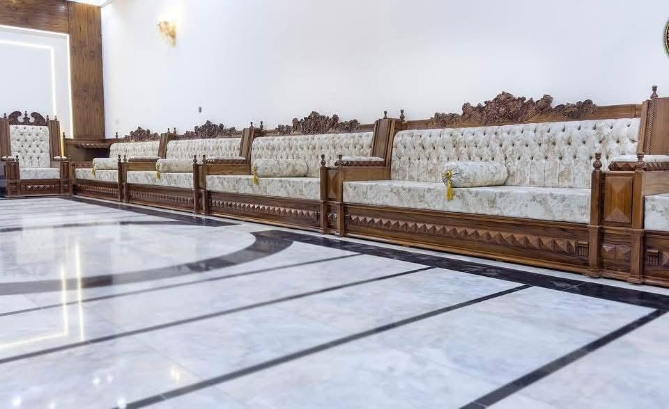@الجبل للاثاث المنزلي 
***********
